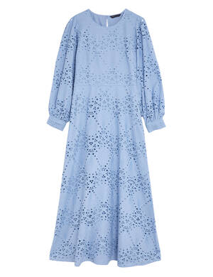marksandspencer_SS23_T69_1546V_vysivane midaxi saty_cista bavlna_modra_2199Kc.jpg